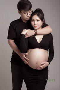 Concept chụp ảnh bầu cùng chồng
