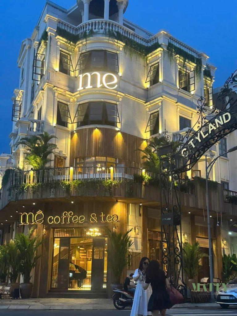 Me Coffee - Lâu đài cổ tích thu nhỏ